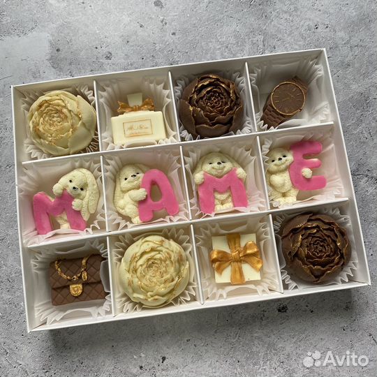 Подарок на 8 марта из шоколада