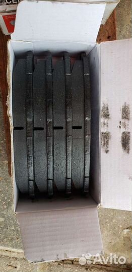 Тормозные колодки toyota rav 4 задние