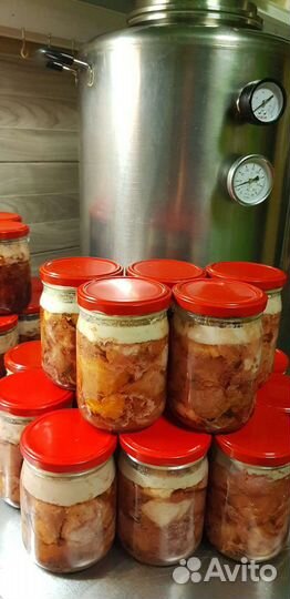 Тушёнка домашняя, пельмени домашние, купаты