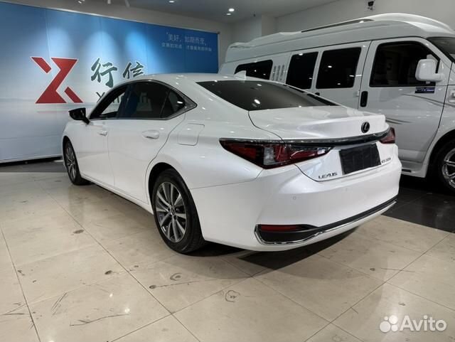 Lexus ES 2.0 AT, 2020, 39 000 км