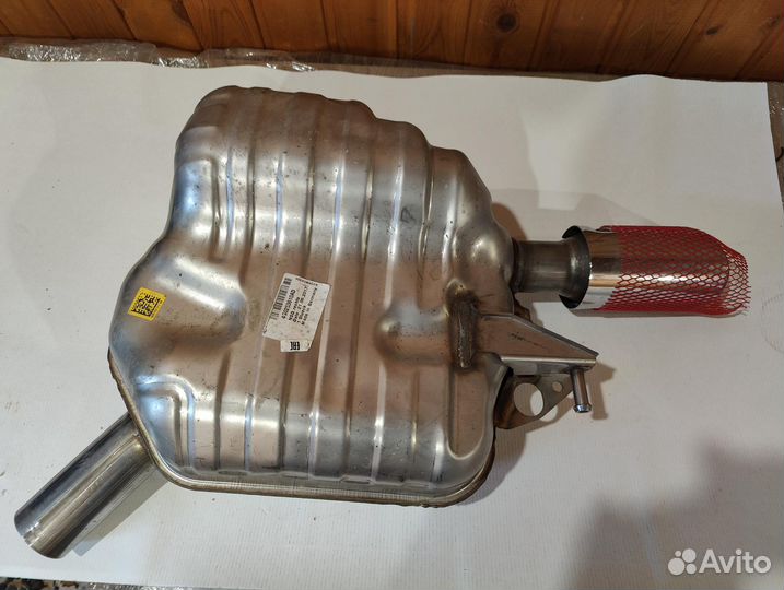 Продаю новый глушитель на Ауди А6