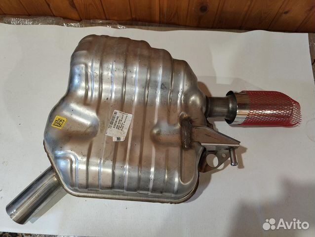 Продаю новый глушитель на Ауди А6