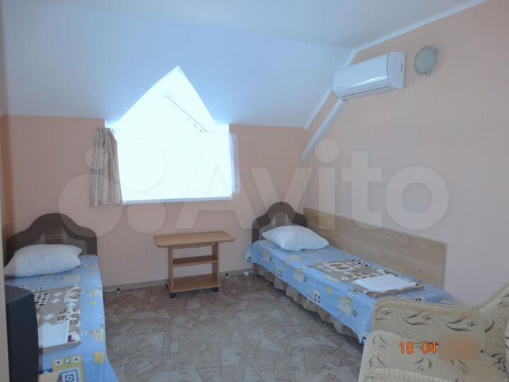 Комната 15 м² в 5-к., 2/3 эт.