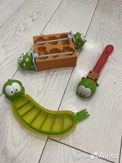 Ам ням аксессуары