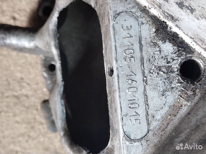 Картер сцепления