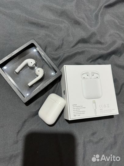 Беспроводные наушники Apple Airpods 2