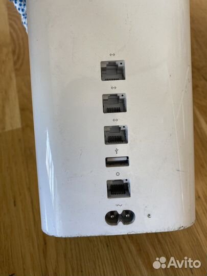 Apple AirPort Флагманская модель Wi-Fi роутер