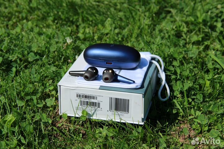 Наушники 1 more