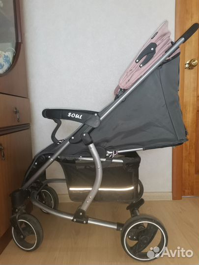 Прогулочная коляска бу фирмы Indigo