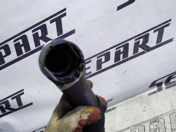 Патрубок радиатора Volkswagen Passat B6 1.8 BZB