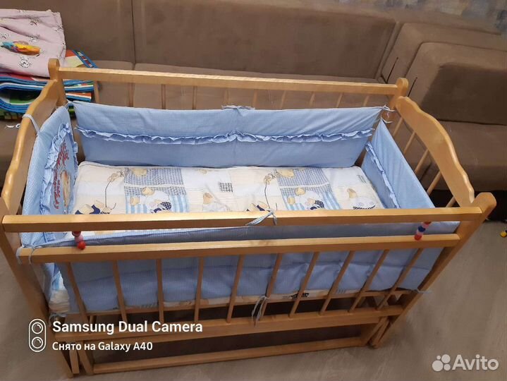 Детская кроватка