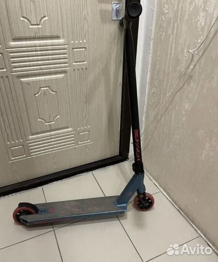 Трюковой самокат