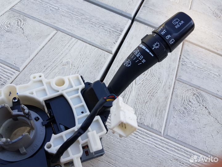 Переключатель подрулевой Kia sportage II 2004-2010
