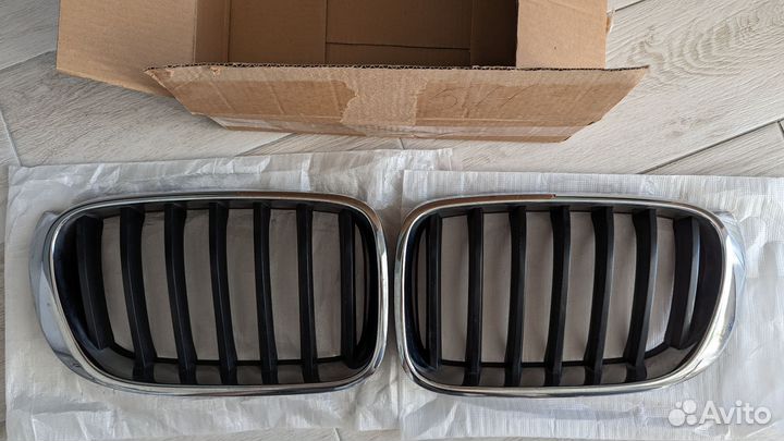Решётка радиатора бмв X3 (BMW f25) рестайлинг
