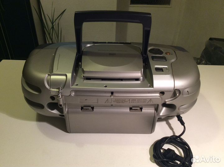 Музыкальный центр philips AZ 1209