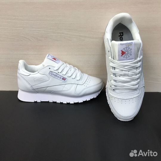 Кроссовки Reebok Classic белые женские