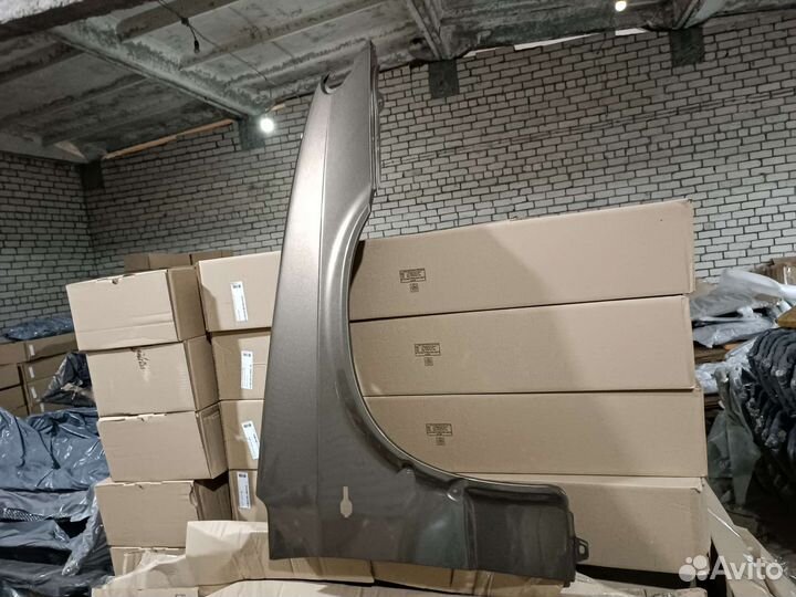 Крыло правое ваз 2114 цвет бежево - коричневый