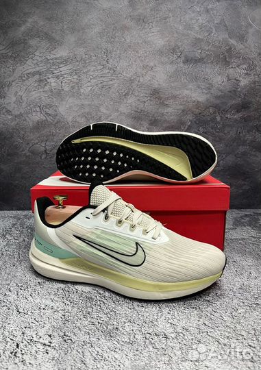 Кроссовки Nike air max zoom