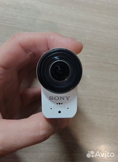 Экшен камера sony HDR AS300