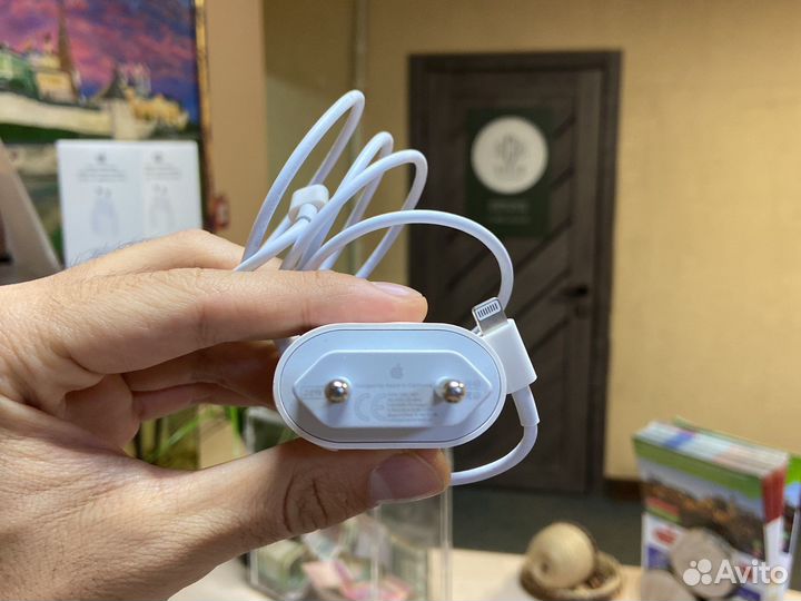 Быстрая Зарядка iPhone 20w (комплект -блок + шнур)