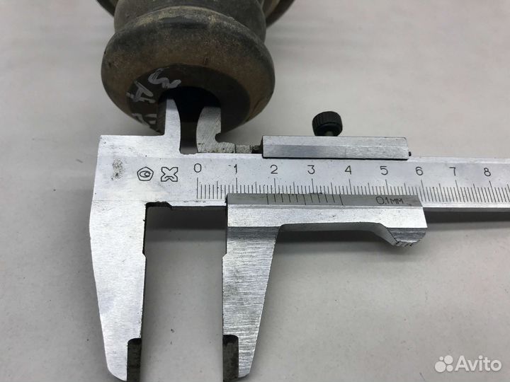 Пыльник амортизатора Daihatsu Gran Move 2000 г.в