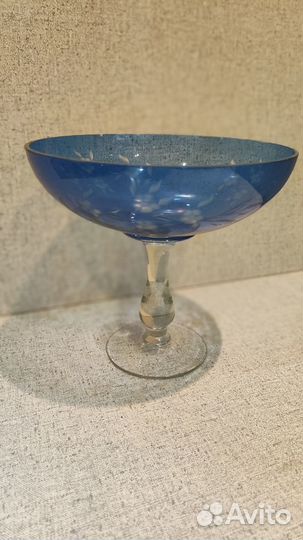 Ваза конфетница на ножке Цветное стекло СССР
