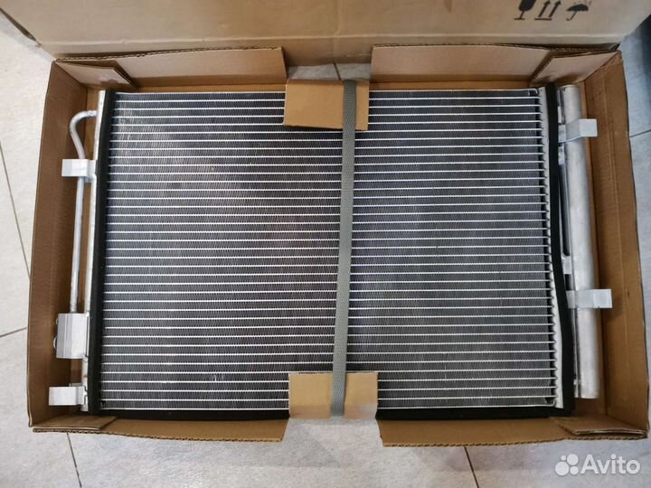 Конденсор miles accb002 hyundai solaris / KIA RIO