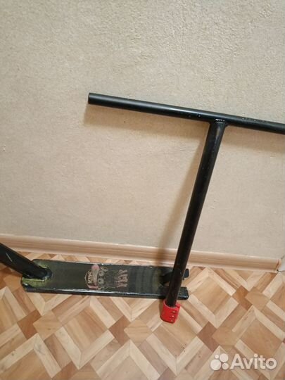 Дека и руль на трюковой самокат
