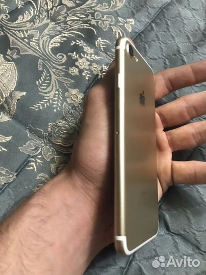 Телефон iPhone 7 128gb