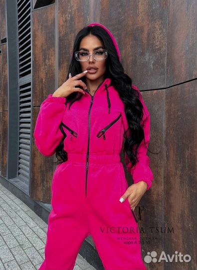 Комбинезон женский