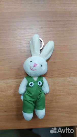 Зайка брелок. Зайчик. Заяц