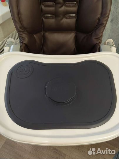 Коврик для кормления Twistshake Pastel с тарелкой