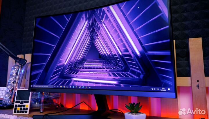 27” Монитор Samsung C27RG50FQI 240Гц, VA, 4Мс
