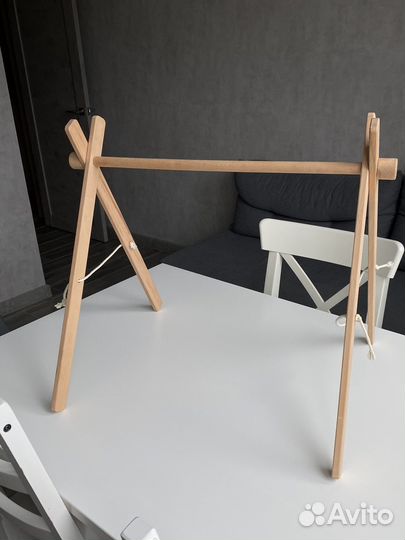 Мобиль стойка в кроватку для новорожденных