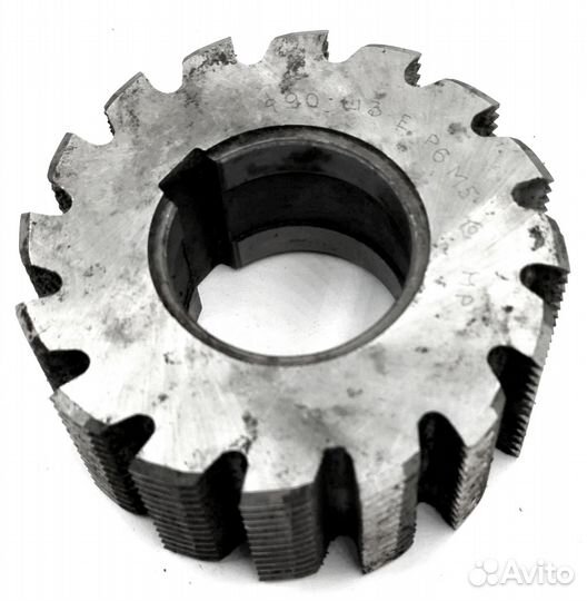 Фреза резьбонарезная 90х39 посадка 40 шаг 3 гребен