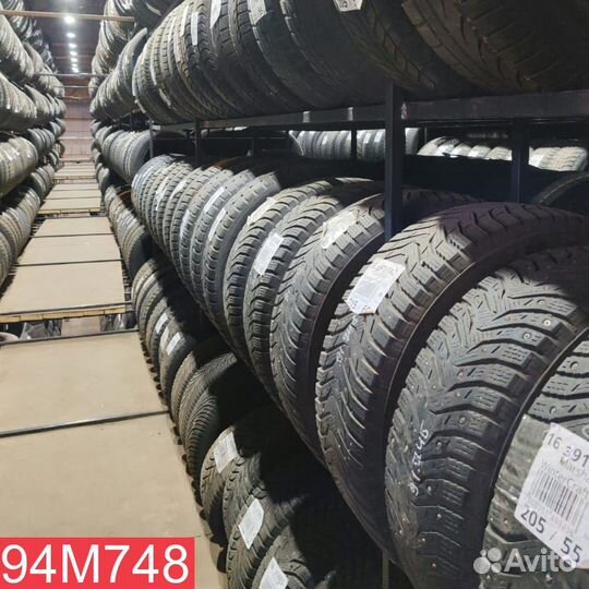 Bridgestone Blizzak VRX2 215/60 R16 95M