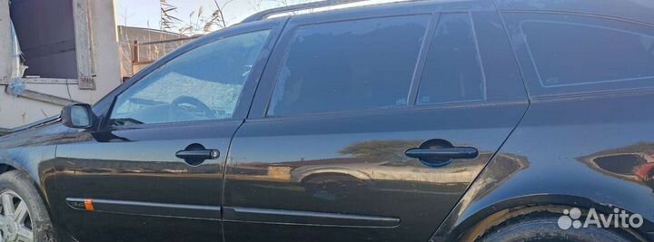 Дверь левая Renault Laguna 2