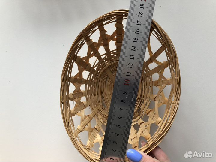 Корзина плетеная