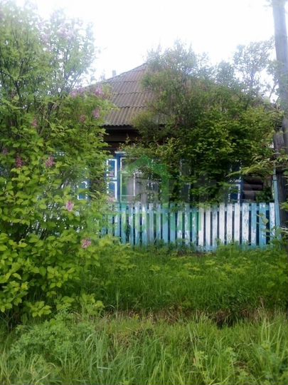 Дом 49,7 м² на участке 8 сот.