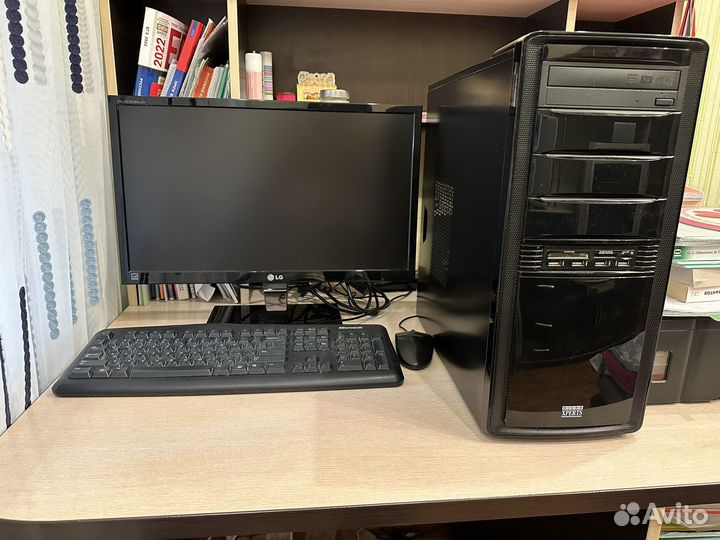 Компьютер asus-8120