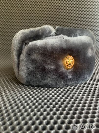 Мужская шапка военная