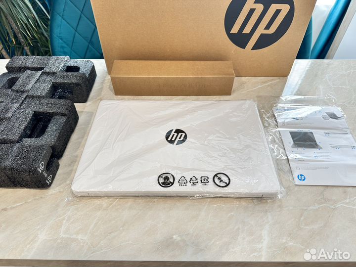 Новый ноутбук hp 15S 3150U 8Gb 256Gb Win 11