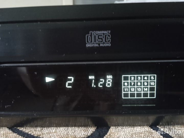 Cd проигрыватель sony CDP-XE200