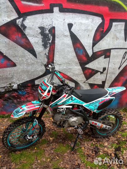 Regulmoto seven medalist 150e