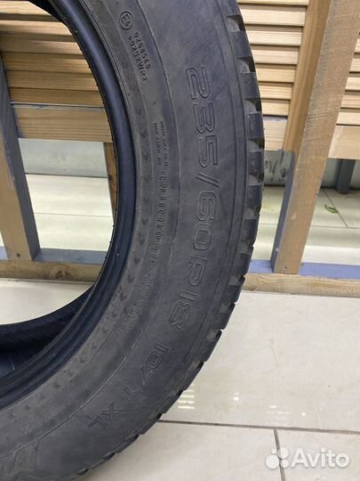 Nokian Tyres Hakkapeliitta 10 235/60 R18