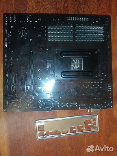 Gigabyte B450M DS3H v2 rev 1.0 + подарки