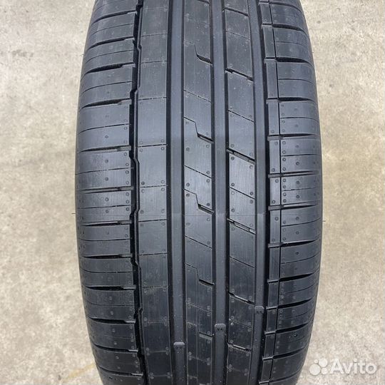Hankook Ventus S1 Evo3 SUV K127A 235/50 R20 104