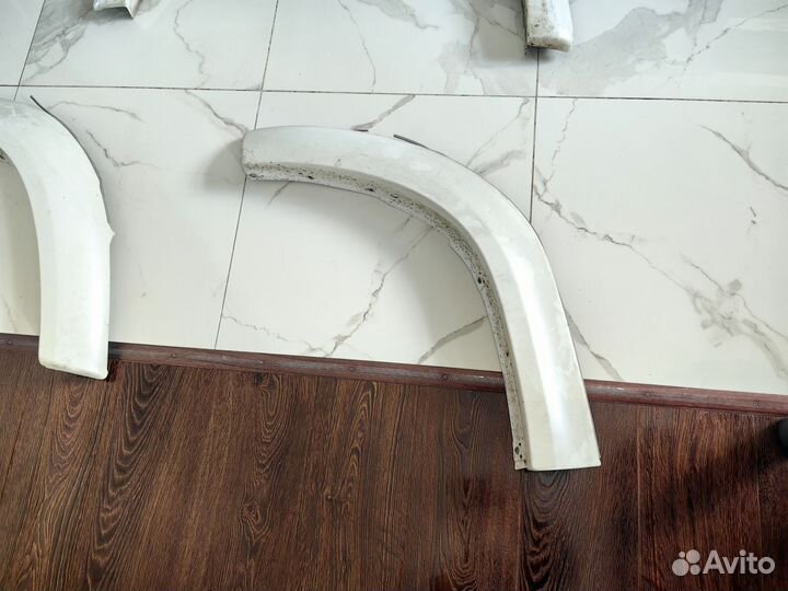 Фендера расширение Toyota Land Cruiser 100