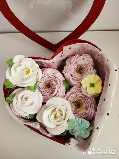 Букет из зефира, зефирные цветы в коробочке