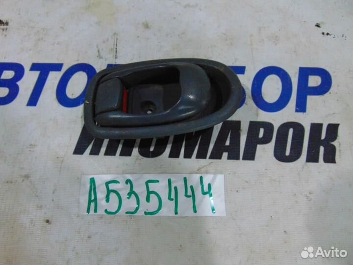 Ручка двери внутренняя левая для Kia Spectra 2001
